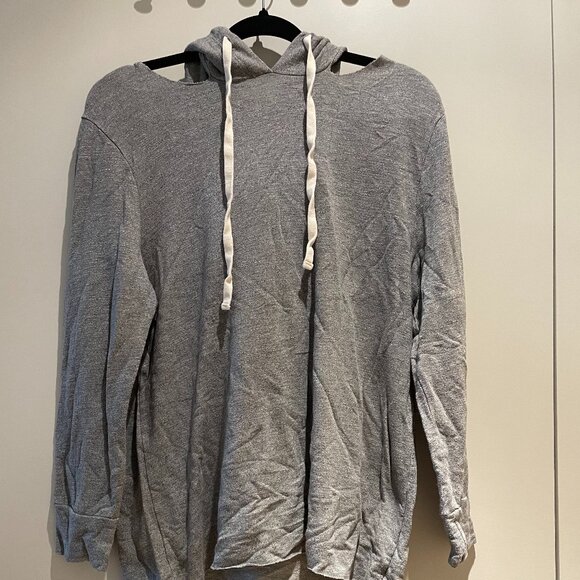 Monrow Hoodie in Grey - Picture 2 of 12